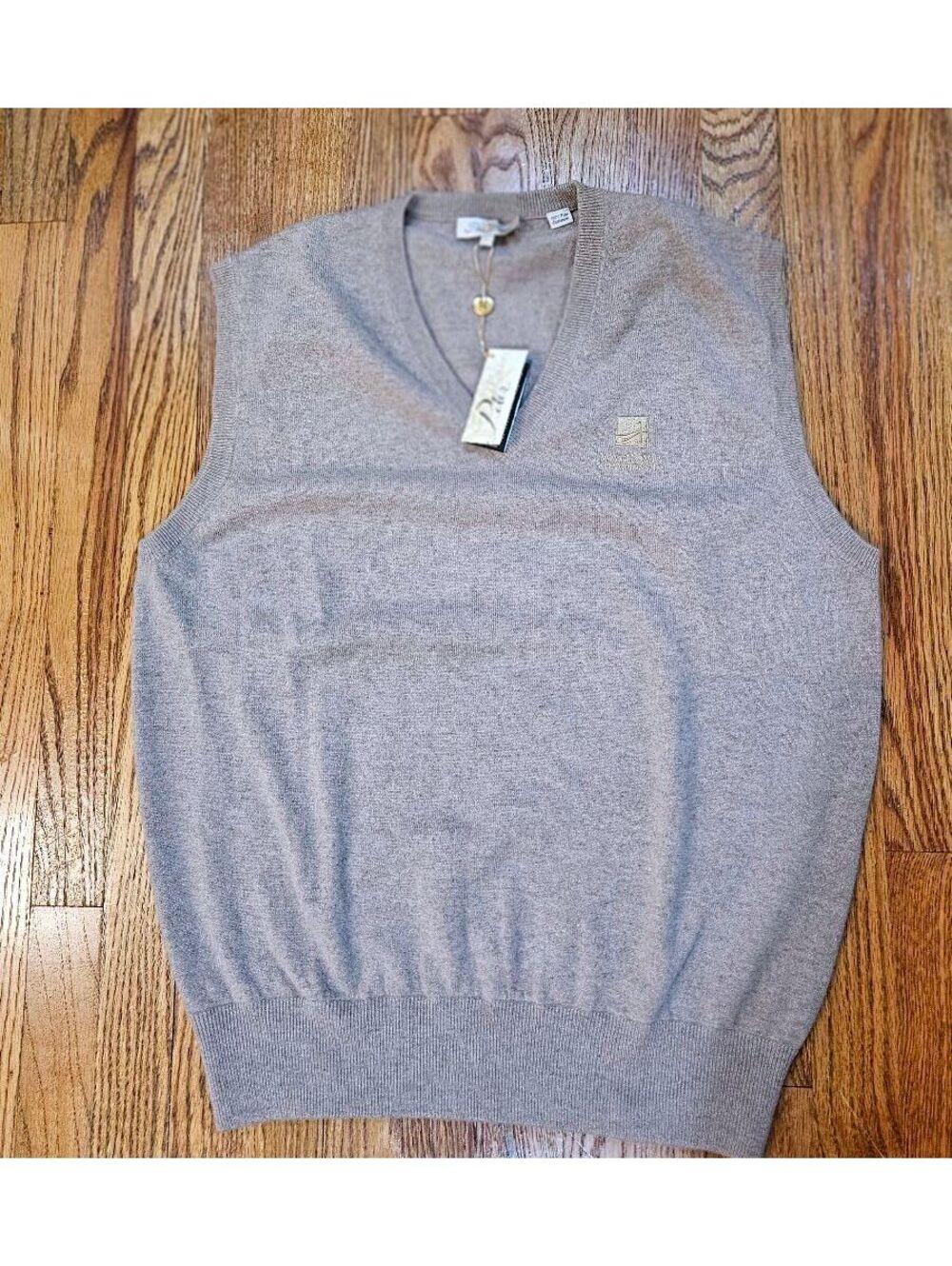 Peter Millar Men's 100% Cashmere V-Neck Vest in Tumbleweed Size L